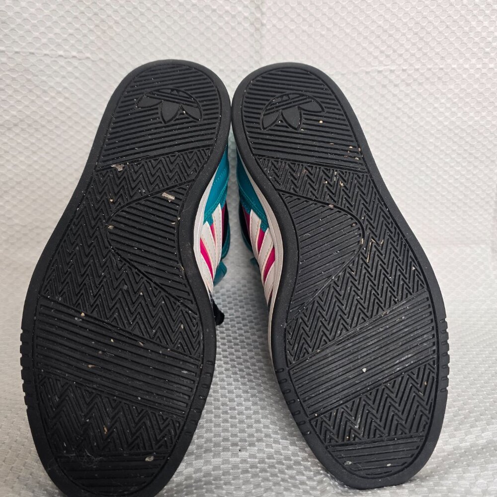 Adidas High tops - Picture 2 of 6